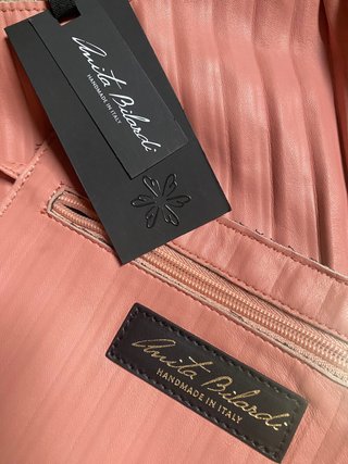 Bolso piel plisado Anita Bilardi rosa