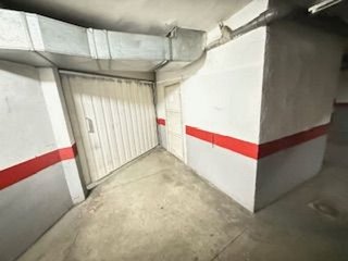 Local comercial en venta en Reyes Católicos en Alcalá de Henares