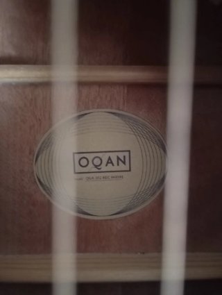 Guitarra Acústica Negra Firmada