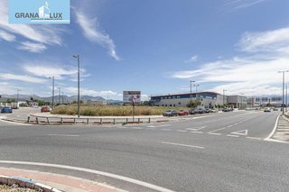 Solar en venta en Barrio de Zaidín en Granada