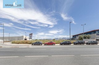 Solar en venta en Barrio de Zaidín en Granada