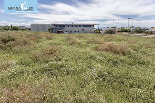 Solar en venta en Barrio de Zaidín en Granada
