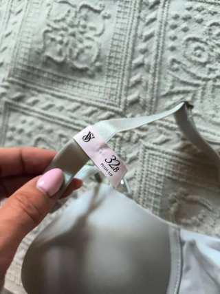 Conjunto Victoria's Secret Brillo