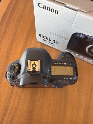 Canon EOS 5D Mark IV como nueva