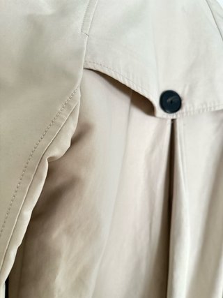 Gabardina oversize Mango Talla S Beige