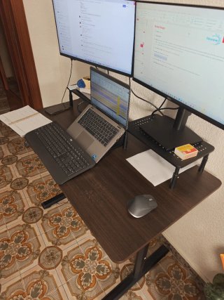 Mesa elevable de oficina