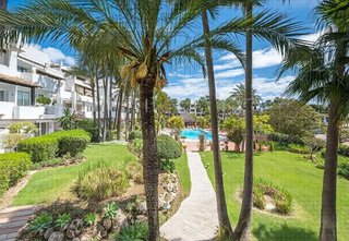 Piso en alquiler en Lomas de Marbella Club - Puente Romano en Marbella
