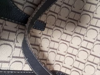 Bolso Carolina Herrera Vintage CH
