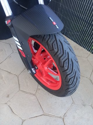 Aprilia SR GT Sport 125 Scooter