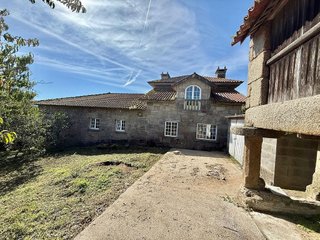 Chalet en venta en Vilanova de Arousa