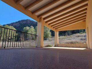Chalet en venta en Yecla