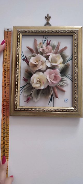 Quadro in Capodimonte con rose