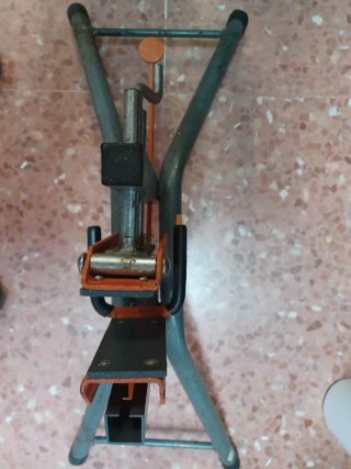 Apoya puertas Legna AP-70N