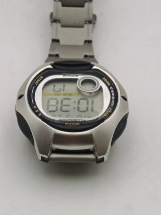 CASIO Illuminator 2672 LW-200 Orologio Digitale