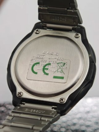 CASIO Illuminator 2672 LW-200 Orologio Digitale