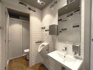 Local comercial en alquiler en Txagorritxu - El Pilar en Vitoria-Gasteiz