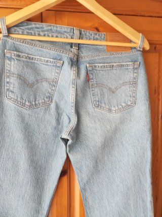 Levi's Low Pitch Boot leg size 25 w 30 L