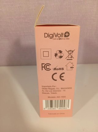 Adaptador universal multivoltaje