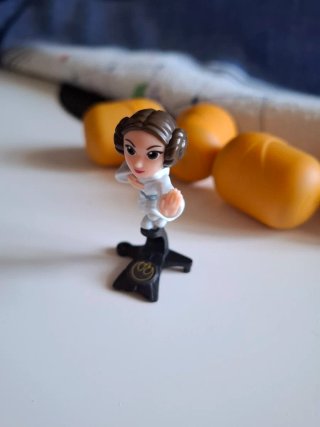 Figura Leia Star Wars Kinder