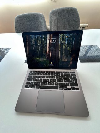 Macbook Air 2020 13 Intel Core i3 256GB