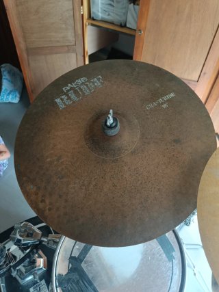 Batería Yamaha con platos