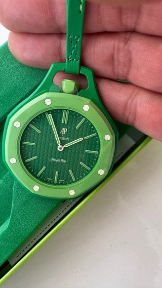 Reloj Swatch Royal Pop Verde