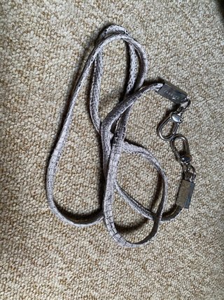 Bolso Farrutx plateado efecto piel serpiente