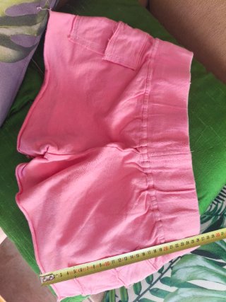 Pantalón deportivo corto rosa mujer