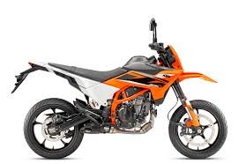 KTM 125 SMC R 2026 + SEGURO + 0% TIN