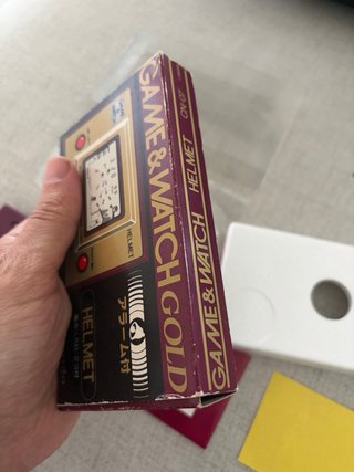 Nintendo Game & Watch Helmet Gold Completo