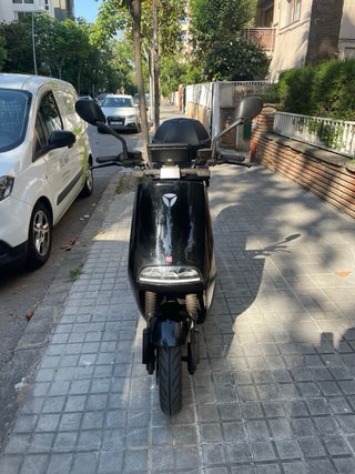 Yadea G5 Pro Ciclomotor Eléctrico Negro