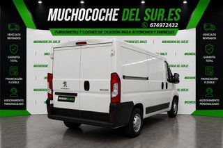 Peugeot Boxer Furgón 333 L2H1 2.2 BlueHDi 140 4p