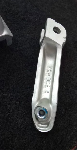 Soporte estribera BMW S1000R .