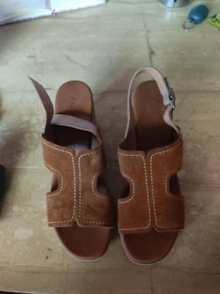 Sandalias de plataforma marrones