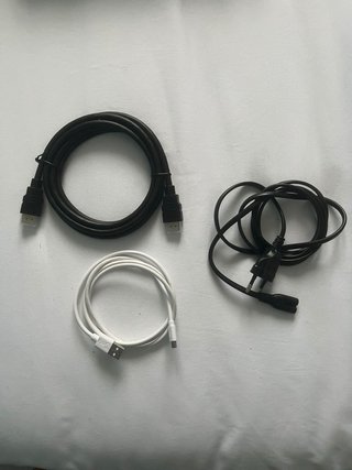 PS4 1TB Sony Negra Casi Nueva