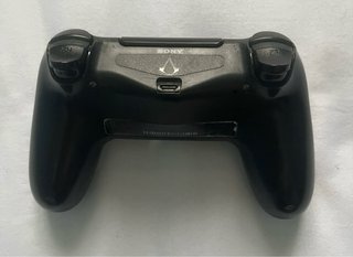 PS4 1TB Sony Negra Casi Nueva
