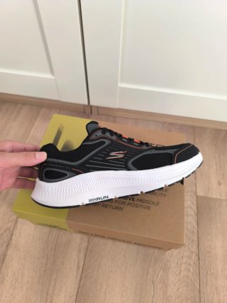 Zapatillas Skechers Go Run Talla 42.5 Negras
