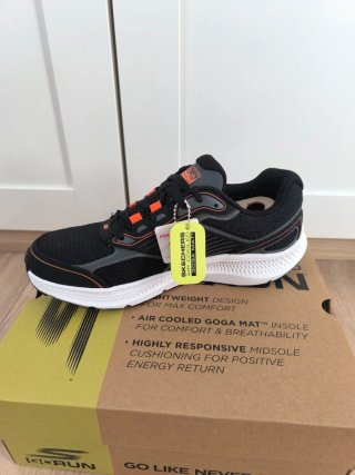Zapatillas Skechers Go Run Talla 42.5 Negras