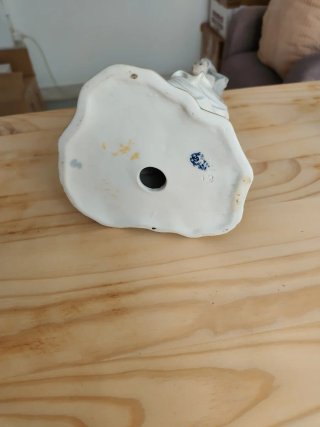 Figura de porcelana marca Tengra