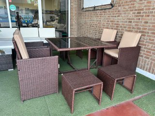 Conjunto Mesa y Sillas Ratan Terraza