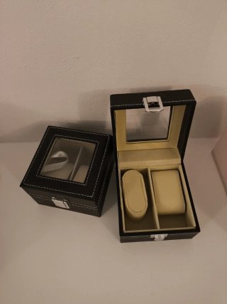 2 scatole porta orologi