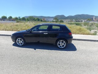 Alfa Romeo 147 2004