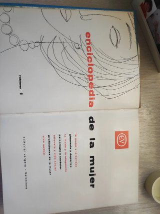 Enciclopedia de mujer