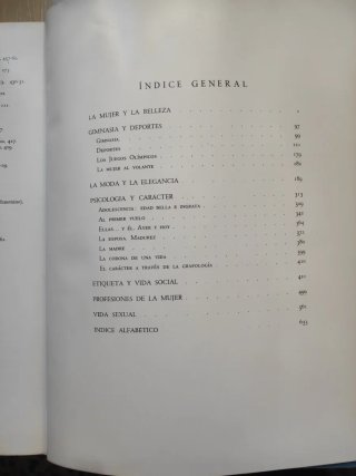 Enciclopedia de mujer