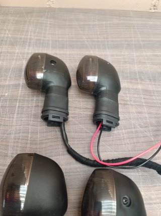 4 Intermitentes Moto Carcasa Negra