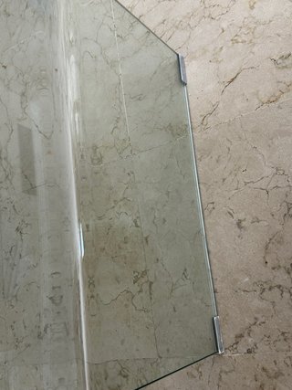 Mesa de centro de cristal moderna