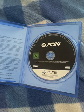 FC 24 PS5 y FIFA 21 PS4