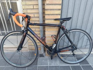 Bicicleta Carretera Orbea Negra Naranja