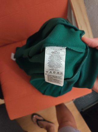 Chaqueta Adidas, en perfecto estado