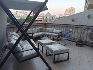 Se alquila habitación
